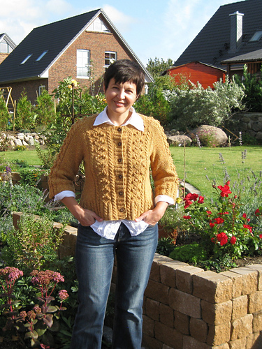 p.18 Cardigan