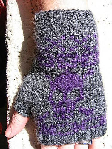 Pirate Hand W"aaaarrrrr"mers