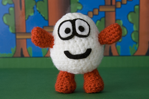 Dizzy the Egg Amigurumi