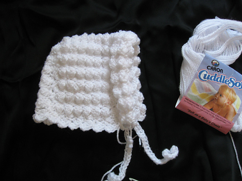 Crocheted Baby Bonnet Pattern No. 31