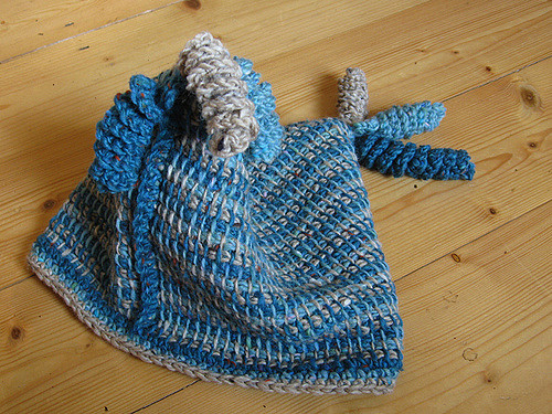 Swirly-Whirly Winter Hat