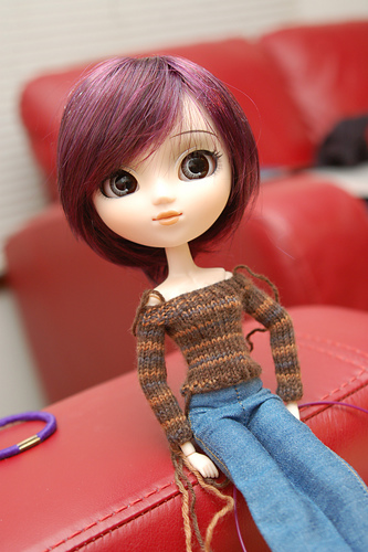 Pullip Off-the-shoulder Sweater photo 2