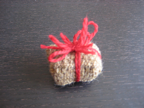 Present Ornament