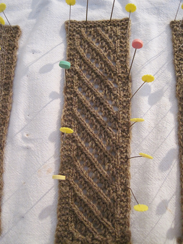 Diagonal Lace Bookmark