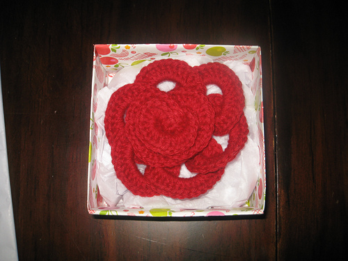 Loopy Roses