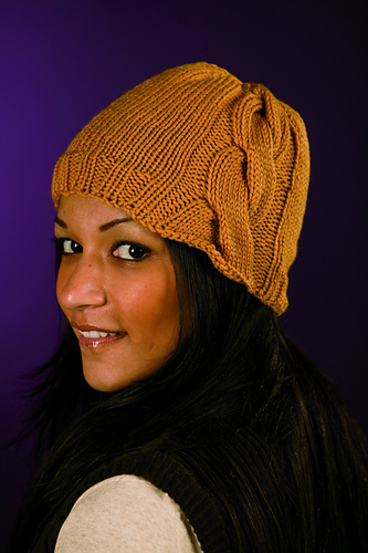 Large Side Cable Hat