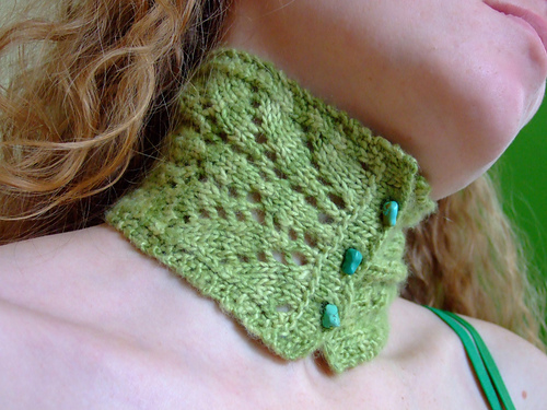 Art Deco Lace Neck Cuff