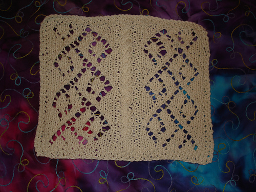 Lacy Cables with Diamonds Cloth