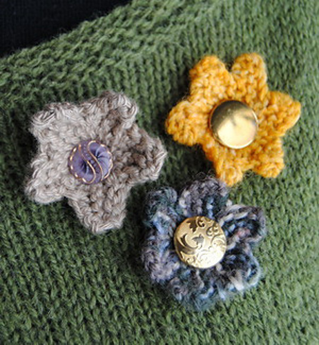 Versatile Flower Pin