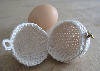 Open egg cosy-1