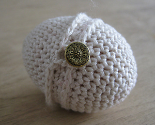Egg cosy-1