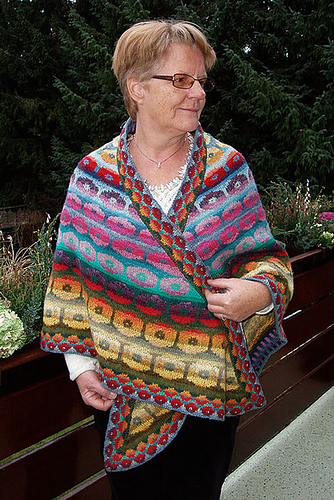 Three-Cornered Flower shawl 