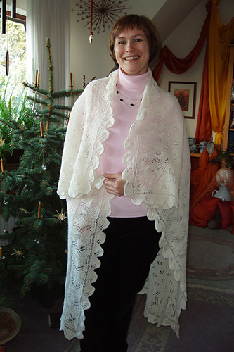 Spring in the Woods – a new lace shawl by Lotte
