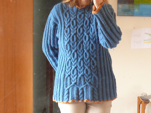 Bed and Breakfast Pullover