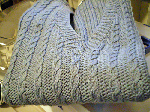 4222-240 mock cable vest 