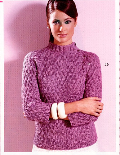 #26 Raglan-Sleeve Pullover