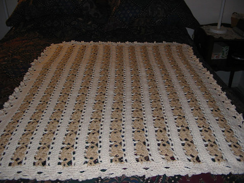 Open Lacy Throw & Pillow (Throw) photo 2