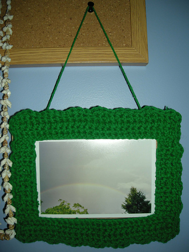 Cardboard and Yarn Picture Frames - The Crocheted One