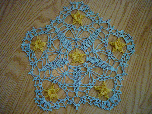 Daffodil Doily