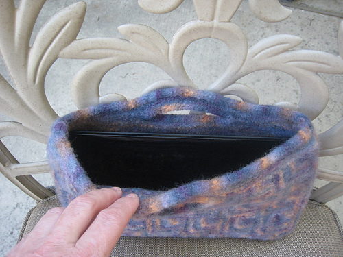 Window Maker Netbook Bag photo 4