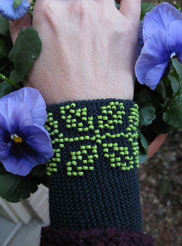 Parnika Beaded Cuff (Bollybeads Collection)