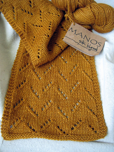 Peaks and Valleys Scarf