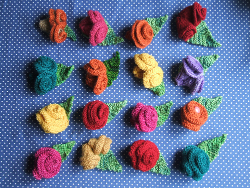 Knitted Flower Recipe