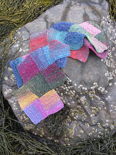 Infinite Entrelac 488 - byLucyNFlickr