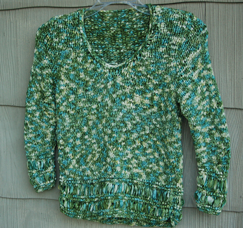 V-Neck Pullover