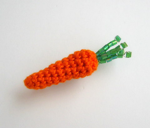 Baby Carrot Pin