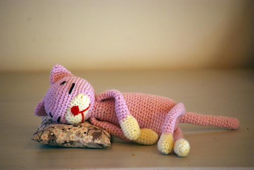 Amineko Crocheted Cat photo 3