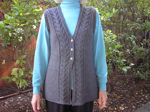 #08 Gray Chic Vest