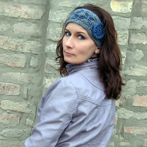 Rane Headband with Wagon Wheel Flower