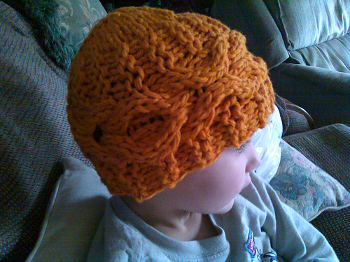Hugs and Kisses Hat