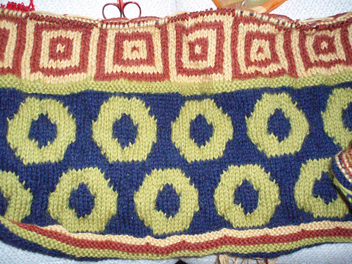 #04 Op-Art Cardigan