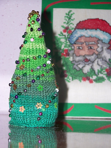 Purled Christmas Tree photo 4