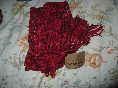 Bobble-Mesh Scarf