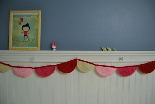 Crochet Scalloped Bunting