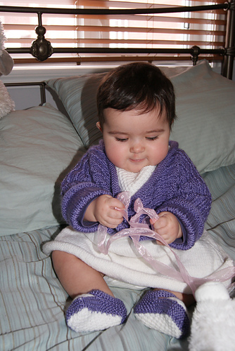 04 Cardigan, Robe et Chaussons photo 2