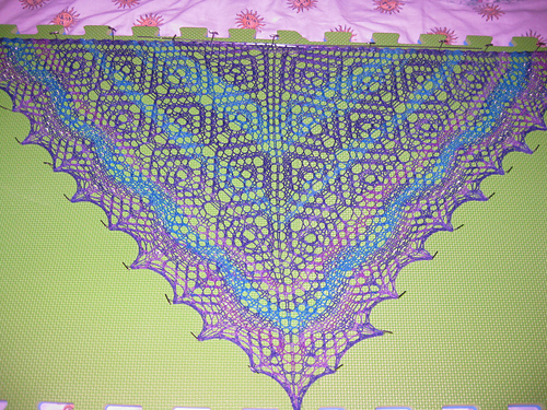 Twinkle Shawlette