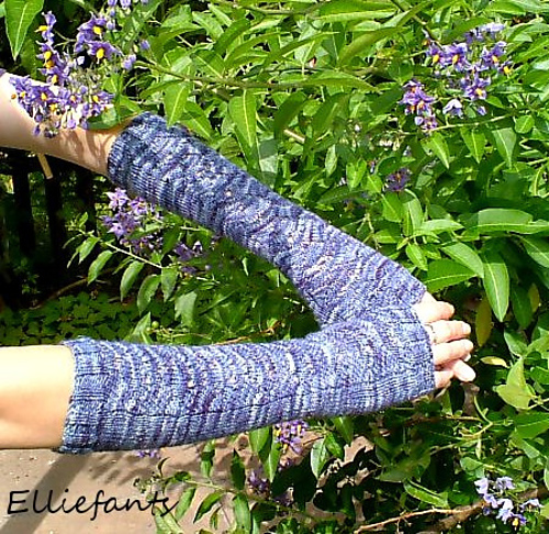 Cwtsh Mitts