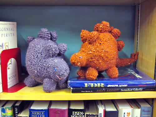 Knitted Stegosaurus photo 1