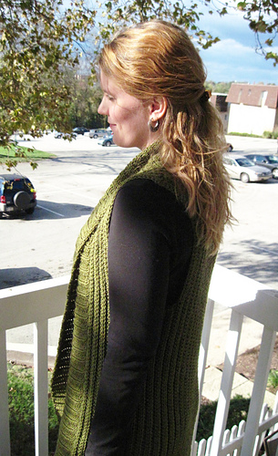 Ravelry: Belinda Vest pattern by Sara Kay Hartmann