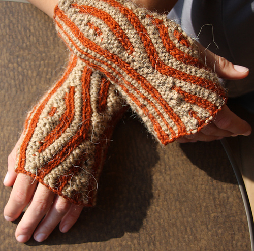 Meandering Mittens