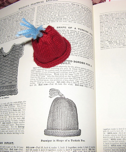 Penwiper in Shape of a Turkish Fez