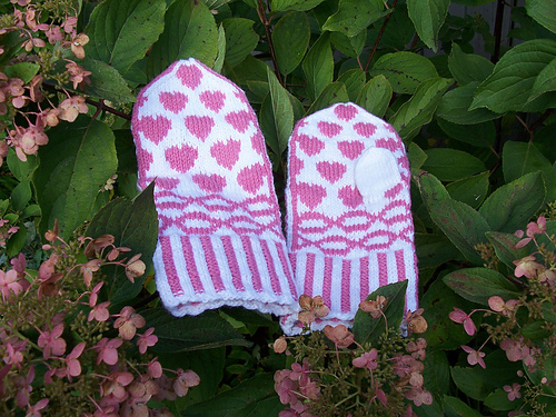 Valentine's Mittens