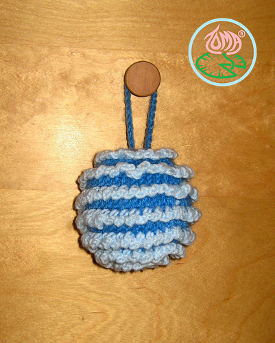 Amigurumi Christmas Ball Ornament photo 3