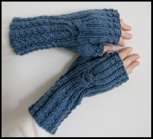 Art Nouveau Fingerless Mitts