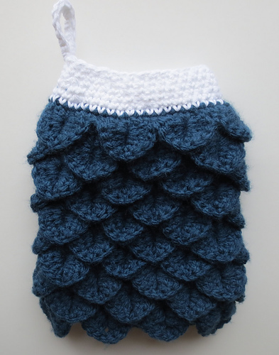 Crocodile Stitch Oven Mitt