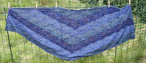 Ravelry: Clamshell Patchwork Shawl pattern by 21st Century Yarns